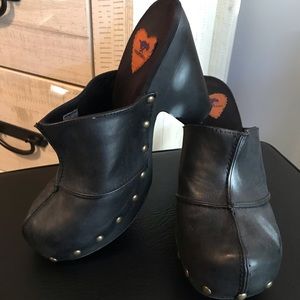 Women's Clogs SIze 11
